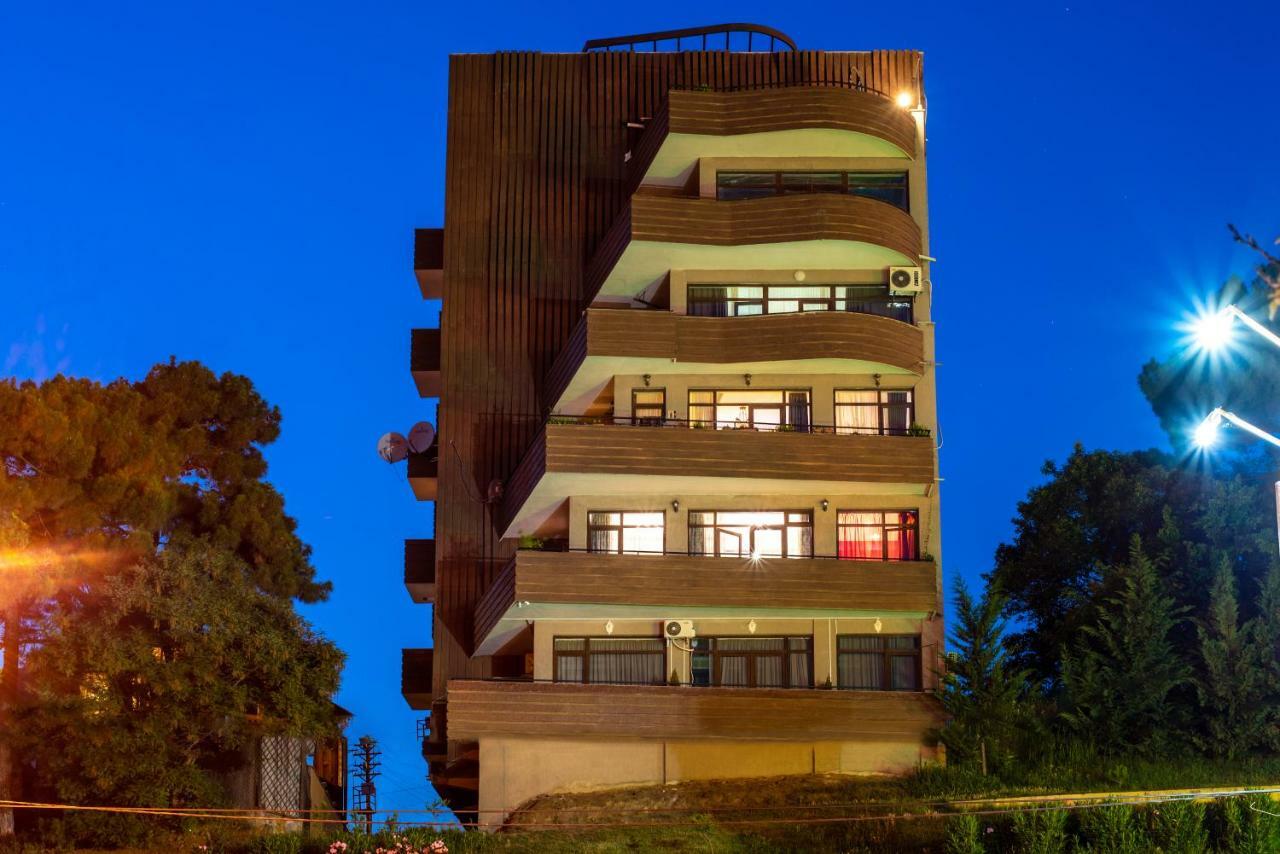 Tonusi Luxe Hotel In The Historic City Center Tbilisi Exterior photo
